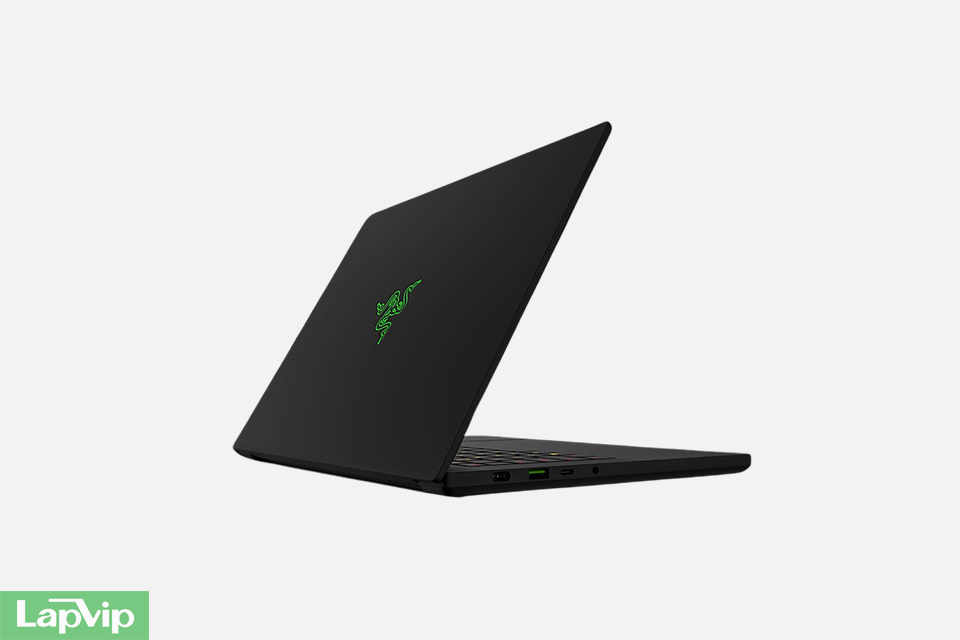 razer-blade-14-2024-4-1723004386.jpg