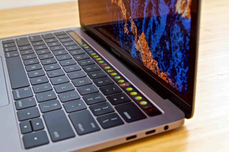 macbook-pro-touch-bar-macbook-pro-touch-bar-not-working-pb-1573701921.jpg
