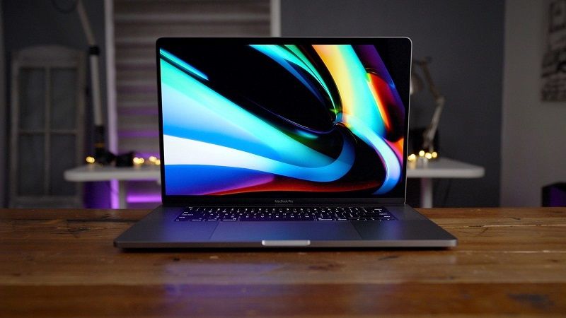 NÊN CHỌN MACBOOK PRO 13 INCH 2020 HAY MACBOOK PRO 16 INCH 2019?