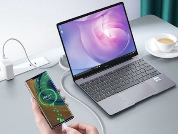 Cùng giá 30 triệu, MateBook 13 và MacBook Air 13 có gì hơn thua nhau?