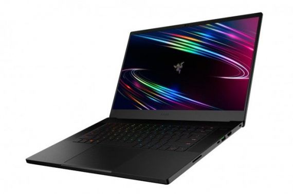 Game thủ "điên đảo" với laptop chơi game siêu ngầu Razer Blade 15 