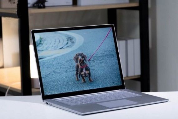 Những lí do khiến người dùng mua Surface thay vì MacBook Pro