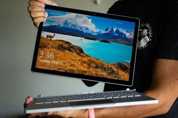 Top 4 dòng laptop 15 inch tốt nhất cho năm 2021