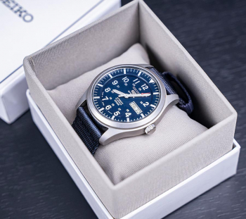 Đồng Hồ Nam Seiko 5 Sport SNZG11J1