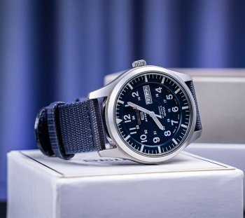 Đồng-hồ-nam-Seiko-5-sport-SNZG11J1-Lapvip-7